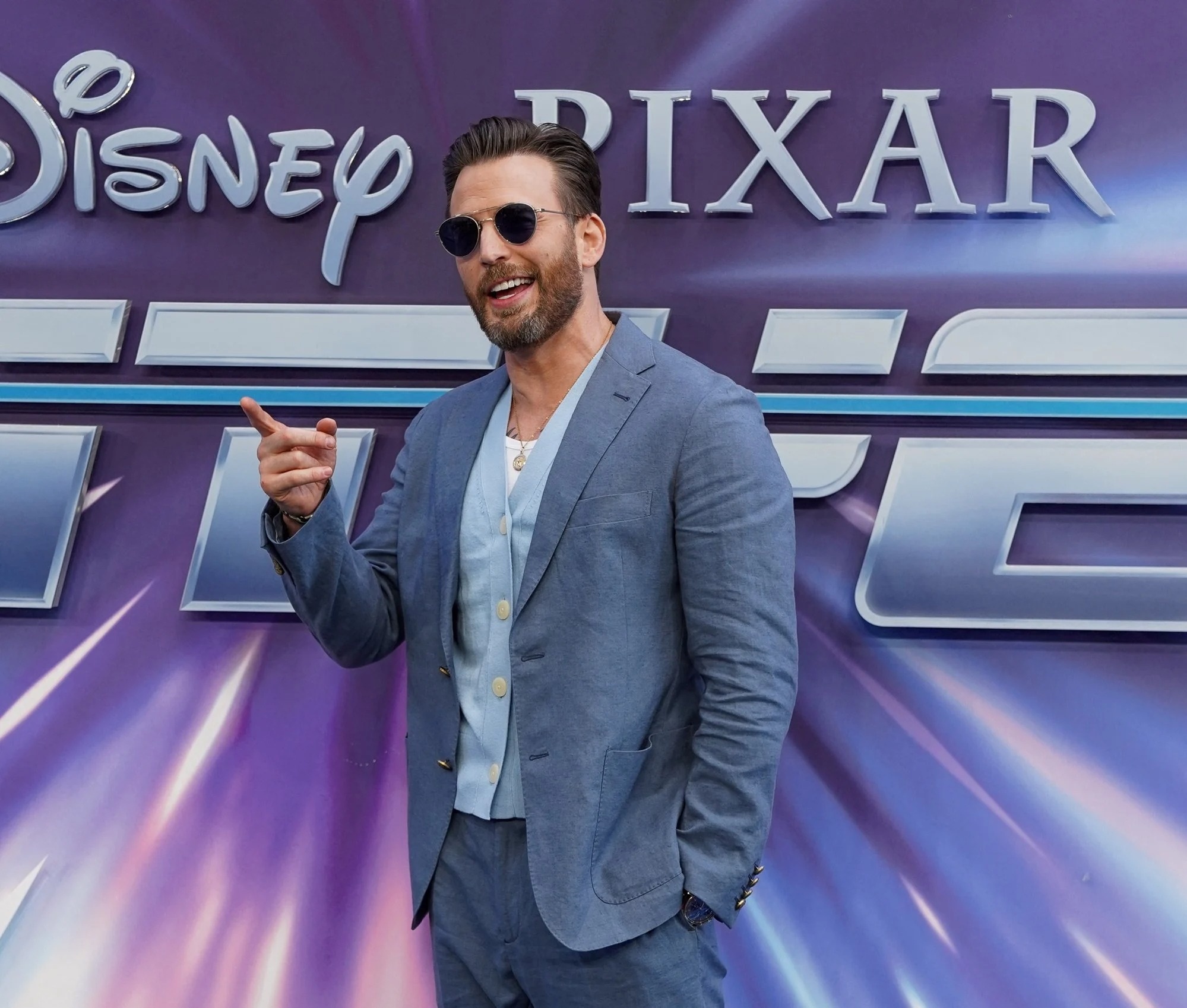 su that ve Chris Evans anh 1