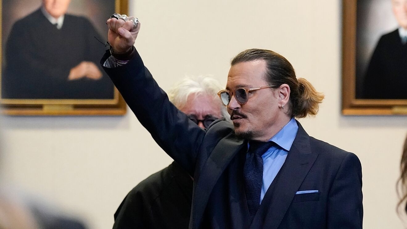 Johnny Depp canh bao nguoi ham mo anh 1