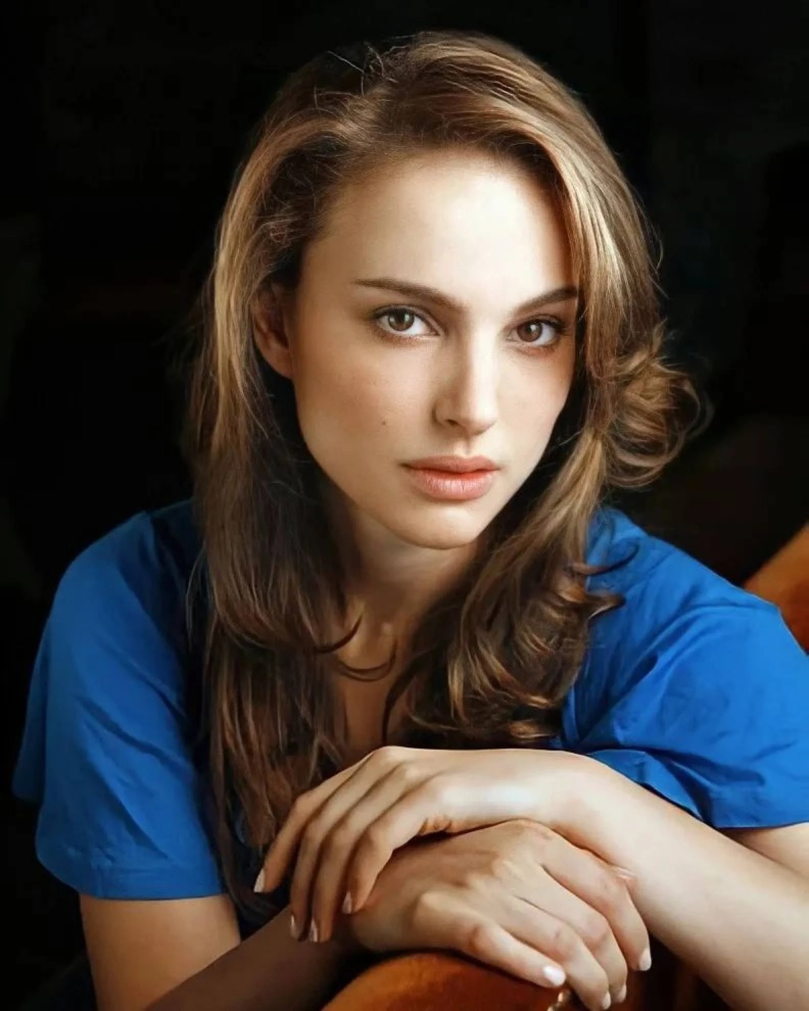 Ngoi sao giau nhat trong loat phim ve Than Sam anh 7