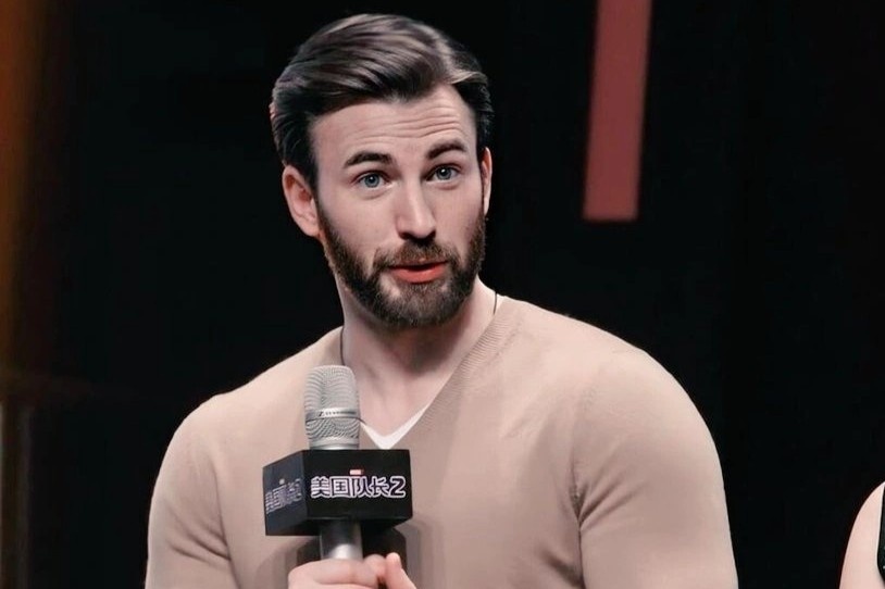 Chris Evans dang tuyen vo hinh anh