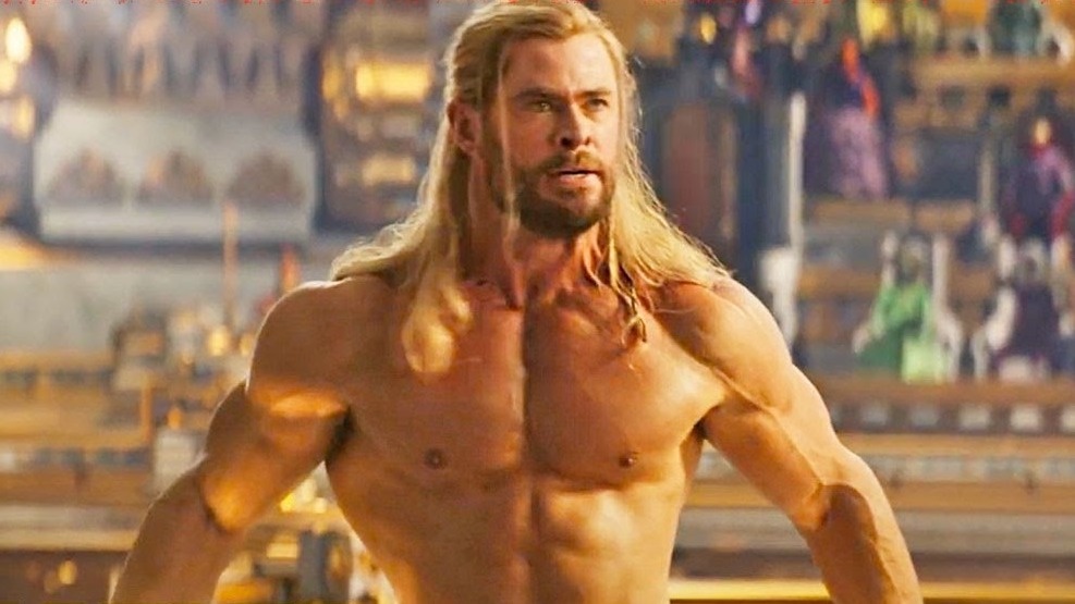 'Thor 4' van thong tri phong ve, phim cua Tom Cruise sap lap ky luc hinh anh