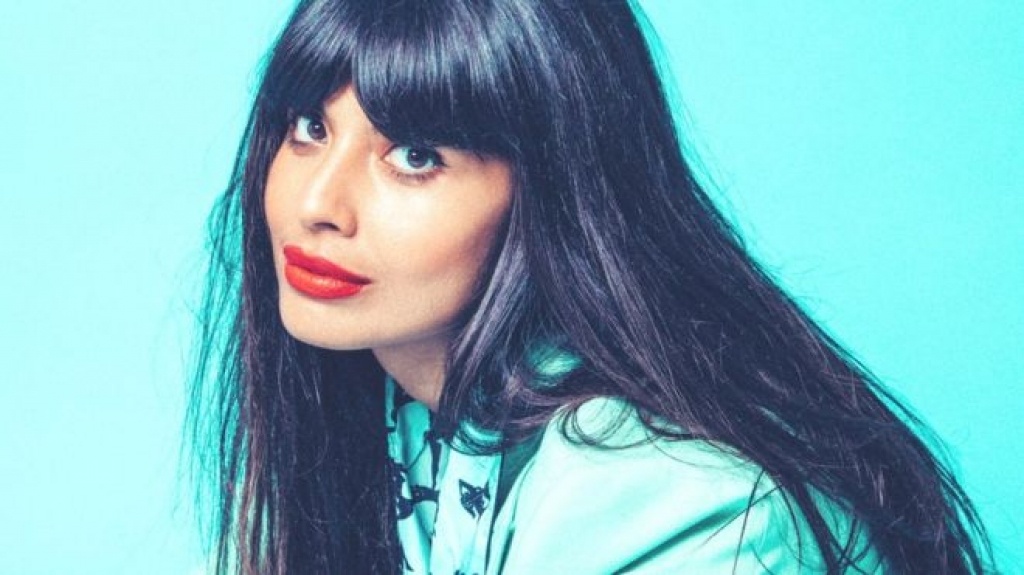 Jameela Jamil la nguoi dong tinh anh 1