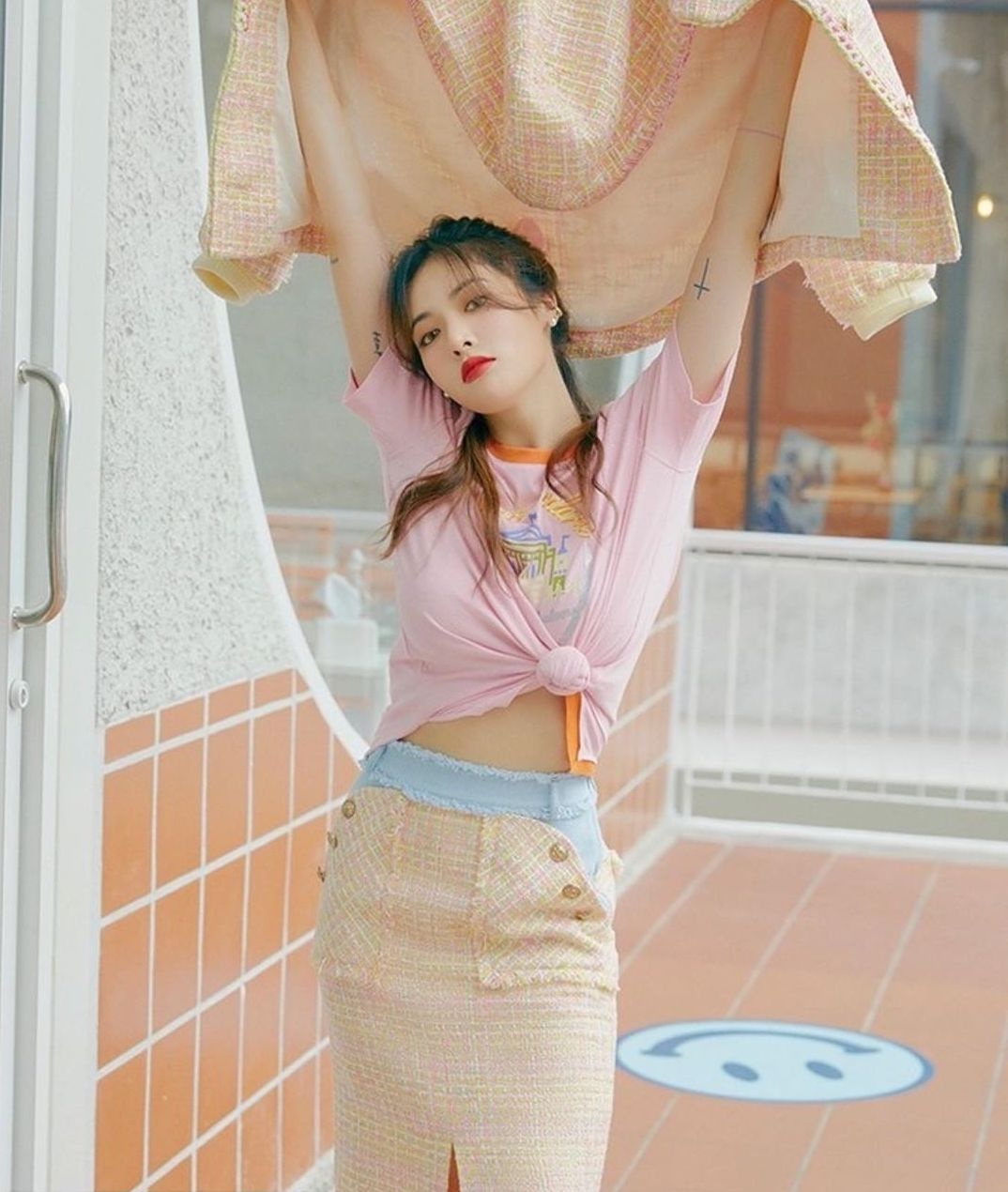 Hinh anh doi thuong cua bieu tuong goi cam Han Quoc anh 1