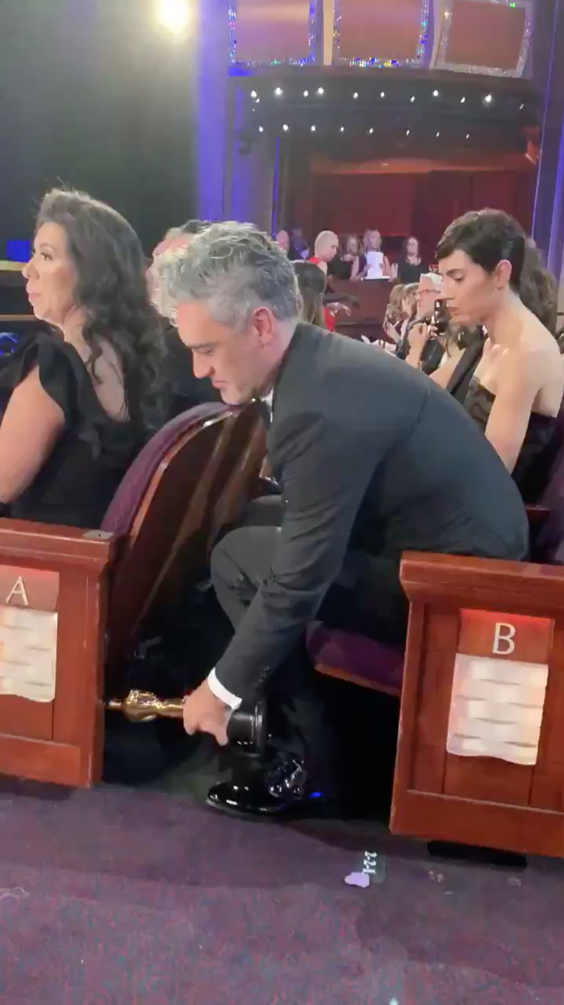 Khoảnh khắc gây cười tại Oscar ảnh 3 Khoanh khac gay cuoi tai Oscar anh 3