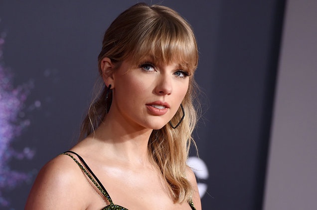 Taylor Swift quyen gop trieu USD cho nan nhan tham hoa loc xoay hinh anh