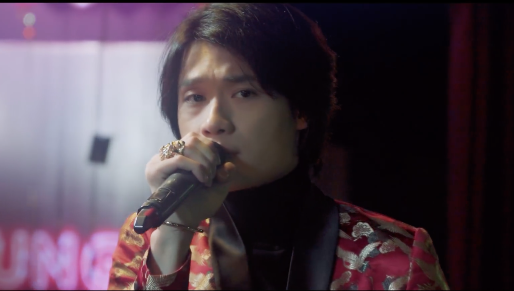 Kha nang hat live cua Quang Trung hinh anh