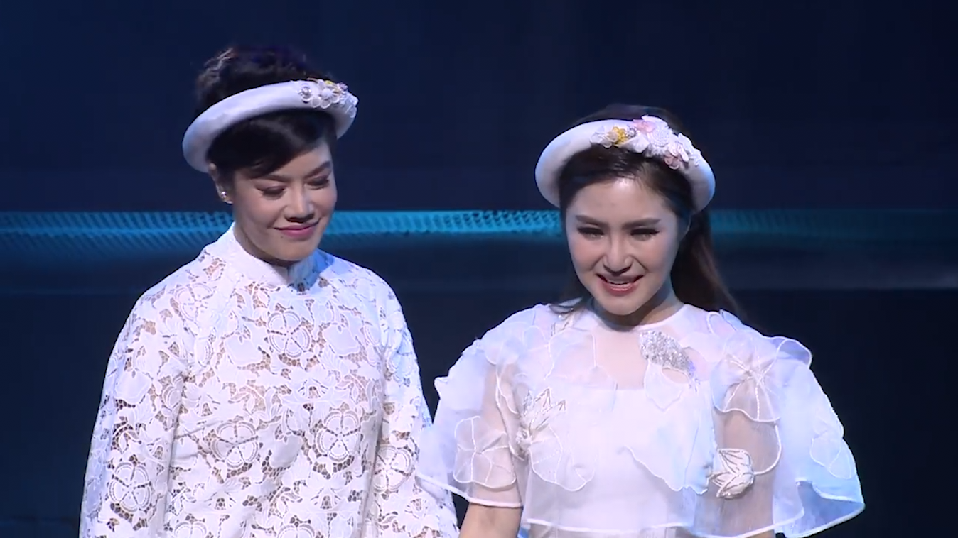 Thu Phuong, Huong Tram song ca ‘Gap me trong mo’ hinh anh