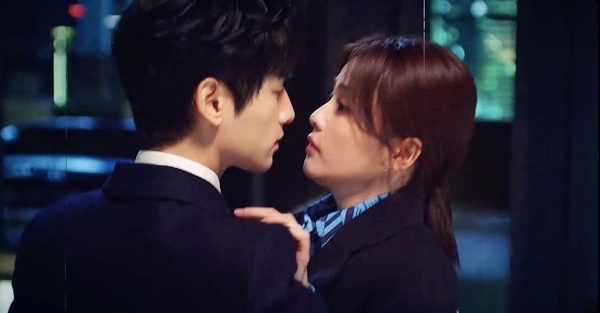 Hau truong canh tinh cam cua La Van Hi va Bach Loc hinh anh