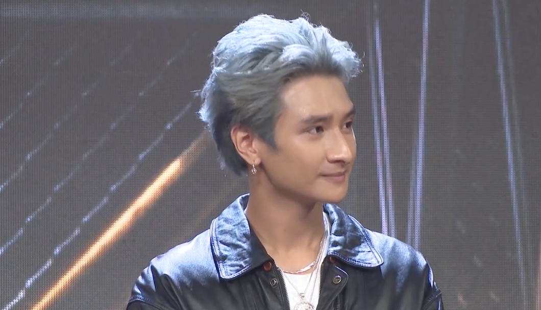 16 Typh rap 'diss' Binz ngay tren san khau hinh anh