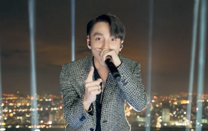 Son Tung M-TP hat loat hit mung nam moi hinh anh