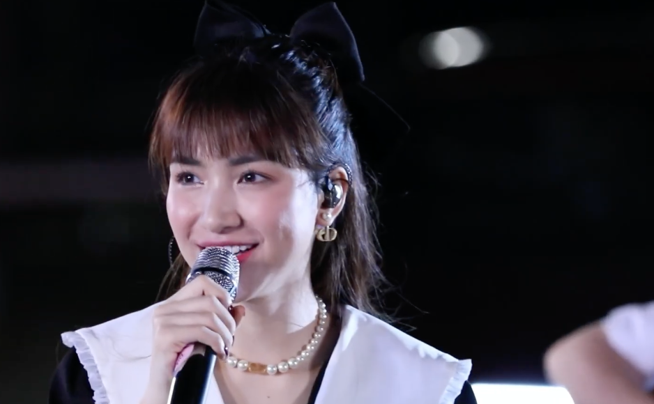 Hoa Minzy, Pham Quynh Anh hat 'Minh yeu nhau nhe anh' hinh anh