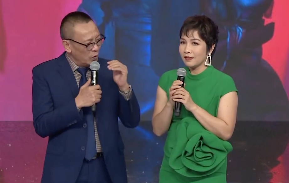 Diva My Linh hat chay 'Ha Noi dem tro gio' hinh anh