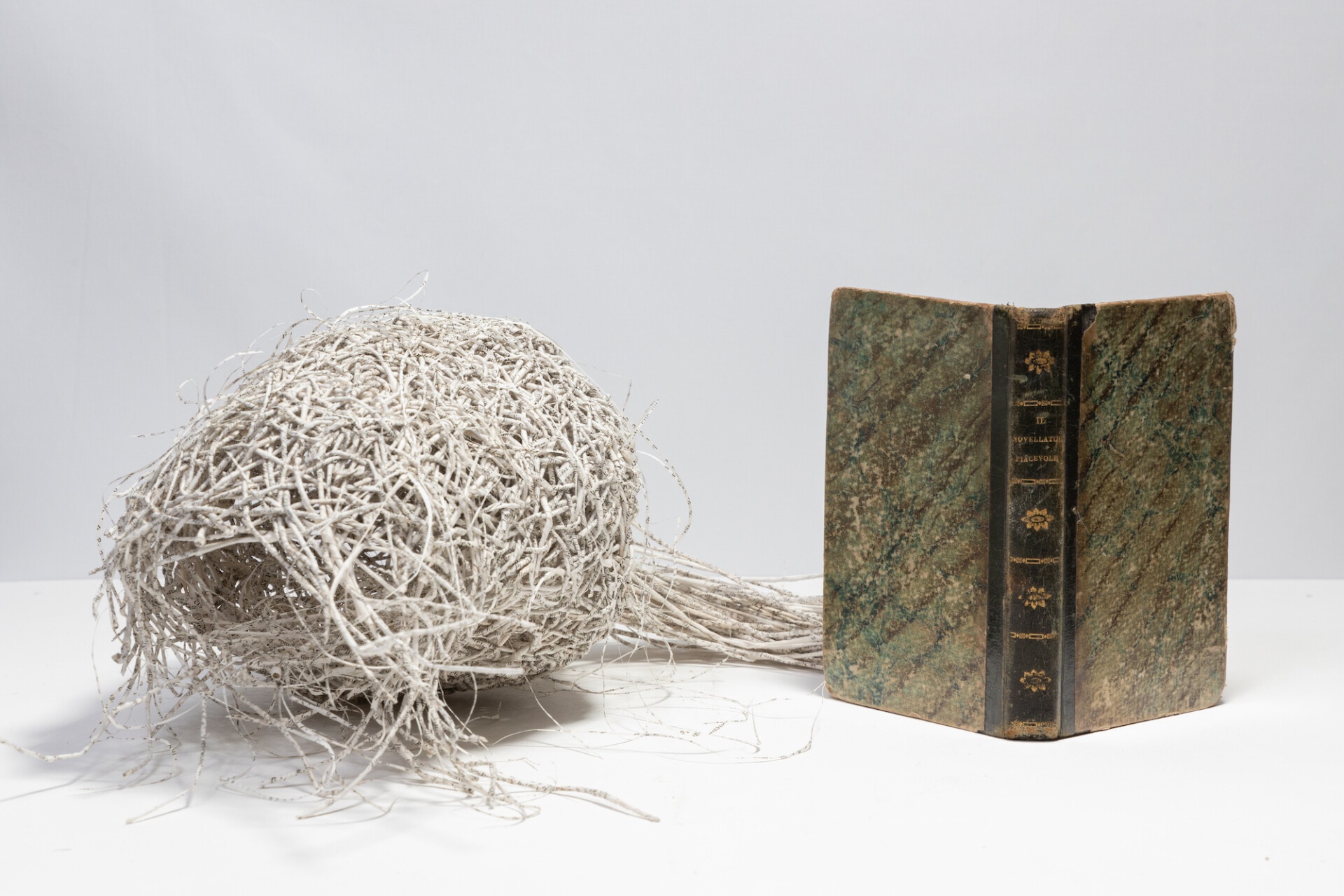 Dieu khac sach anh 2