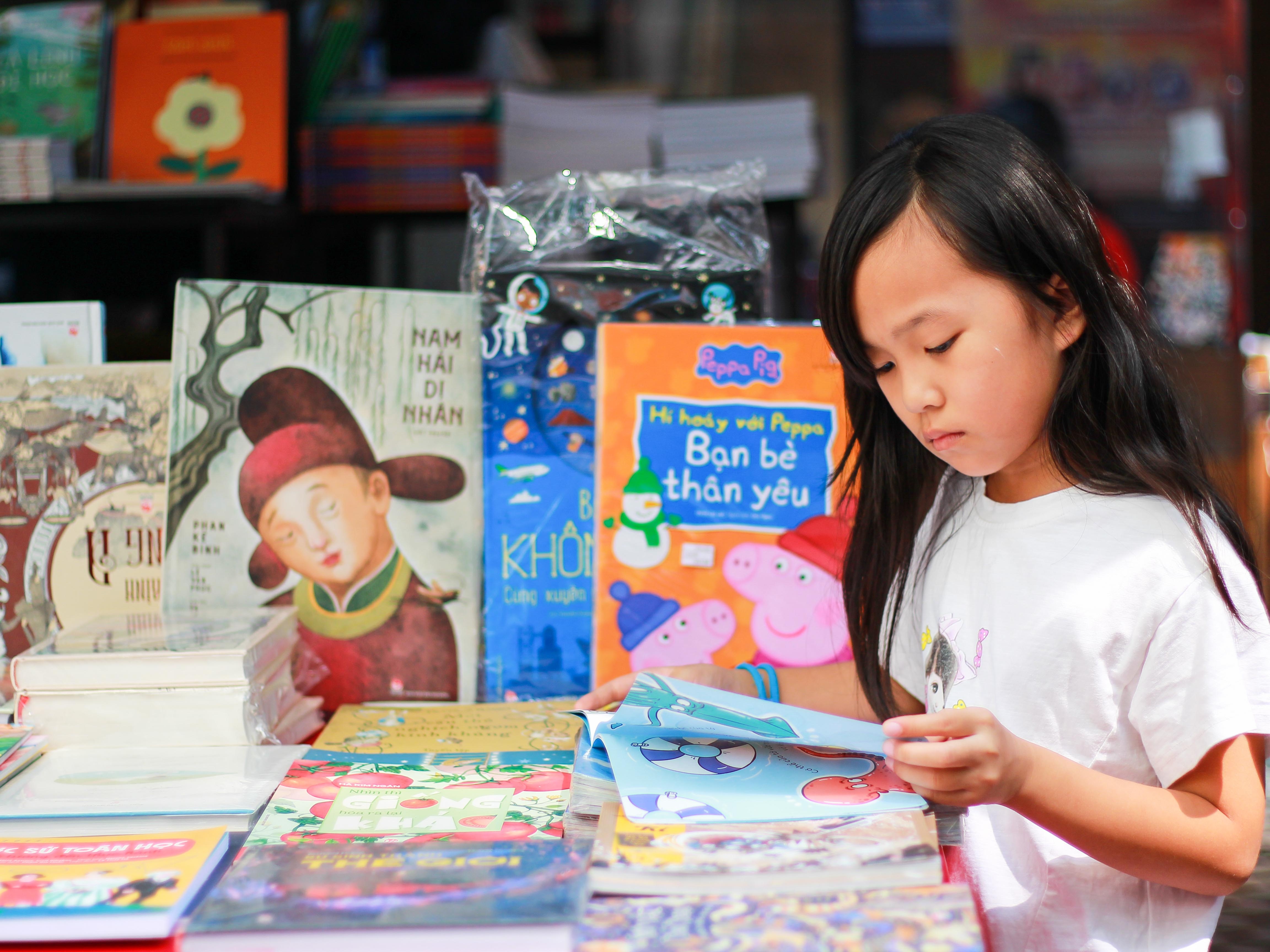 Thay doi cach lam sach cho tre trong thoi dai so hinh anh