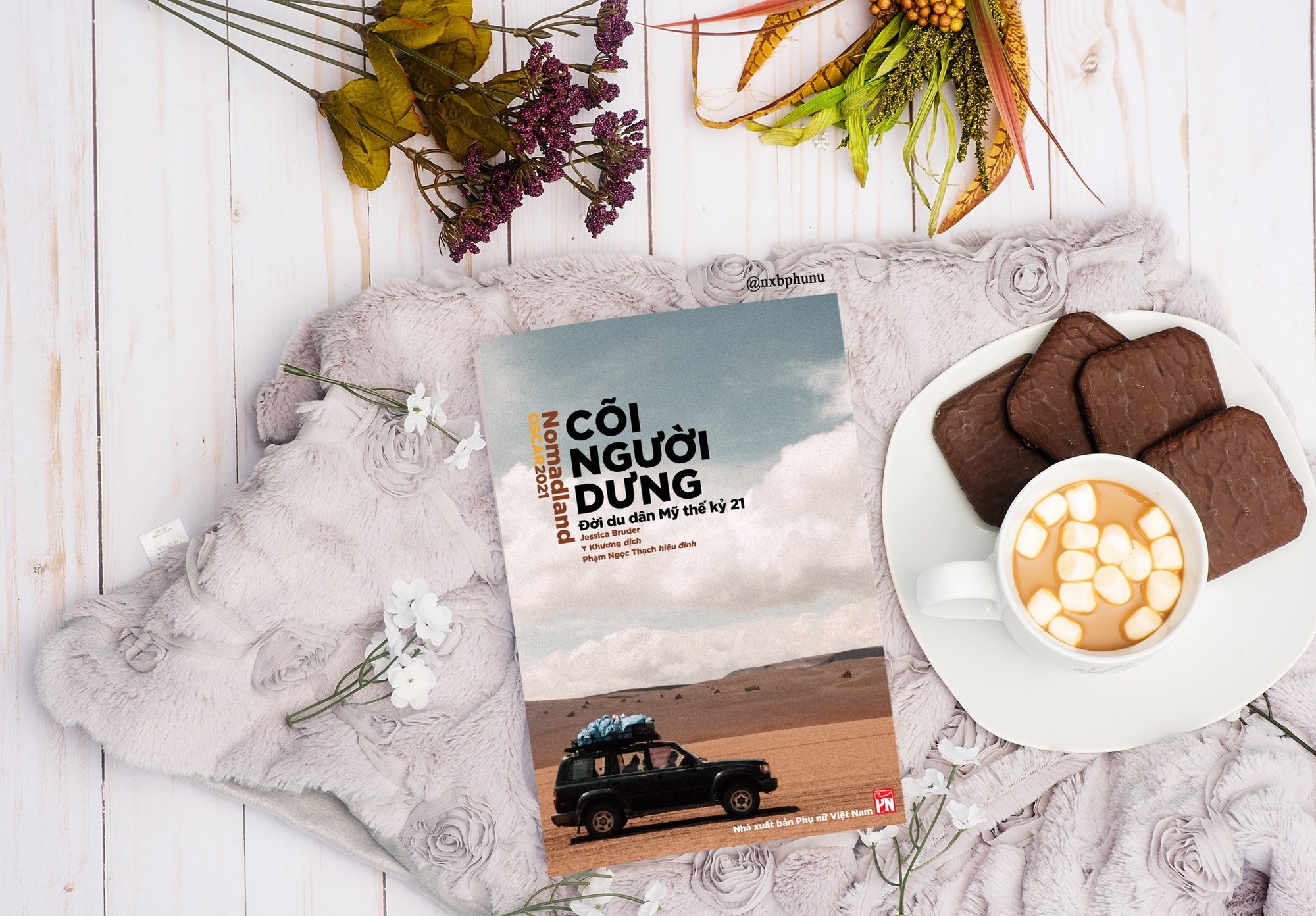 'Coi nguoi dung - Nomadland' va hien thuc ve giac mo My hinh anh