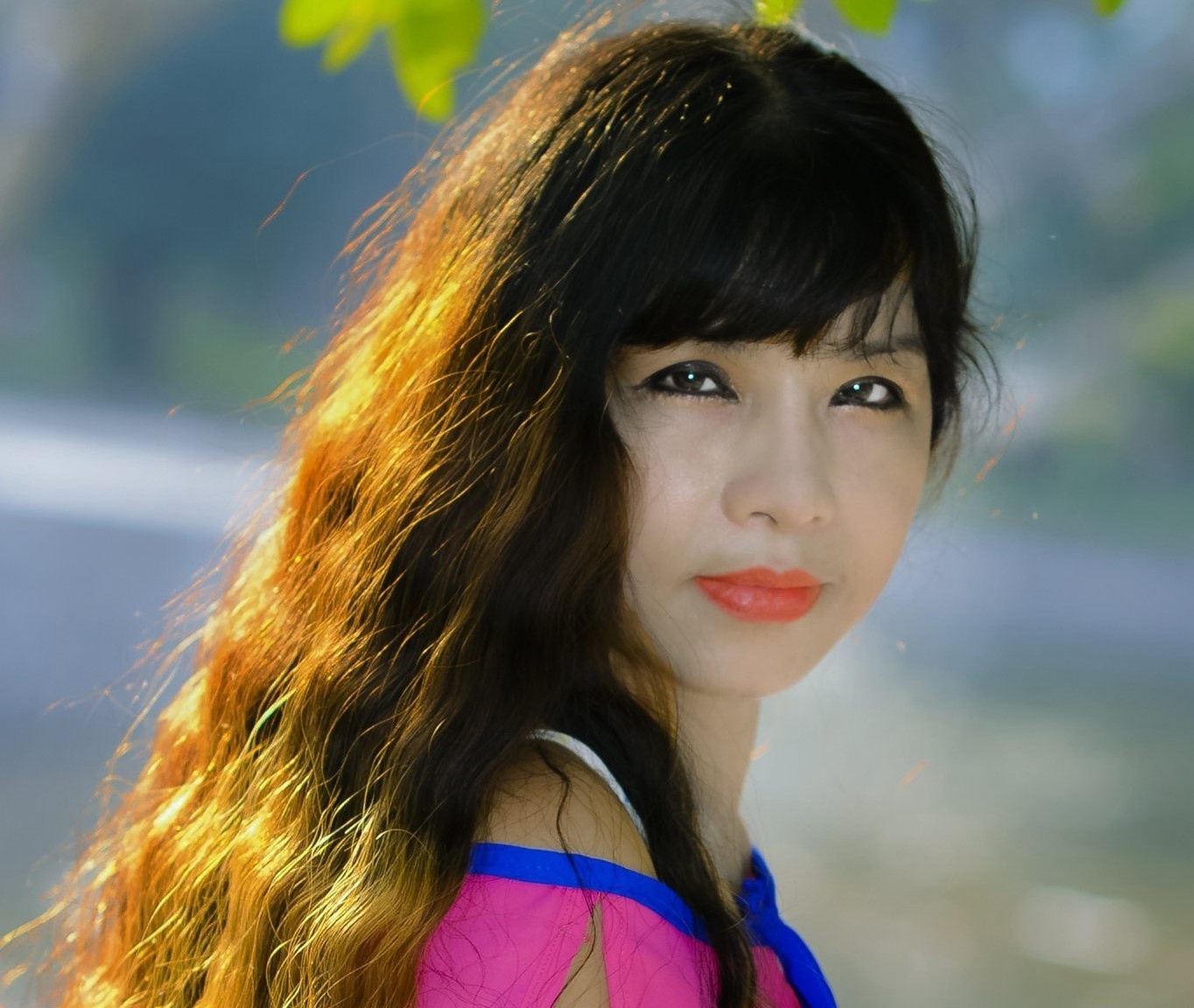 'La lung' nu nha van tro chuyen tuong tuong voi tac gia da mat hinh anh