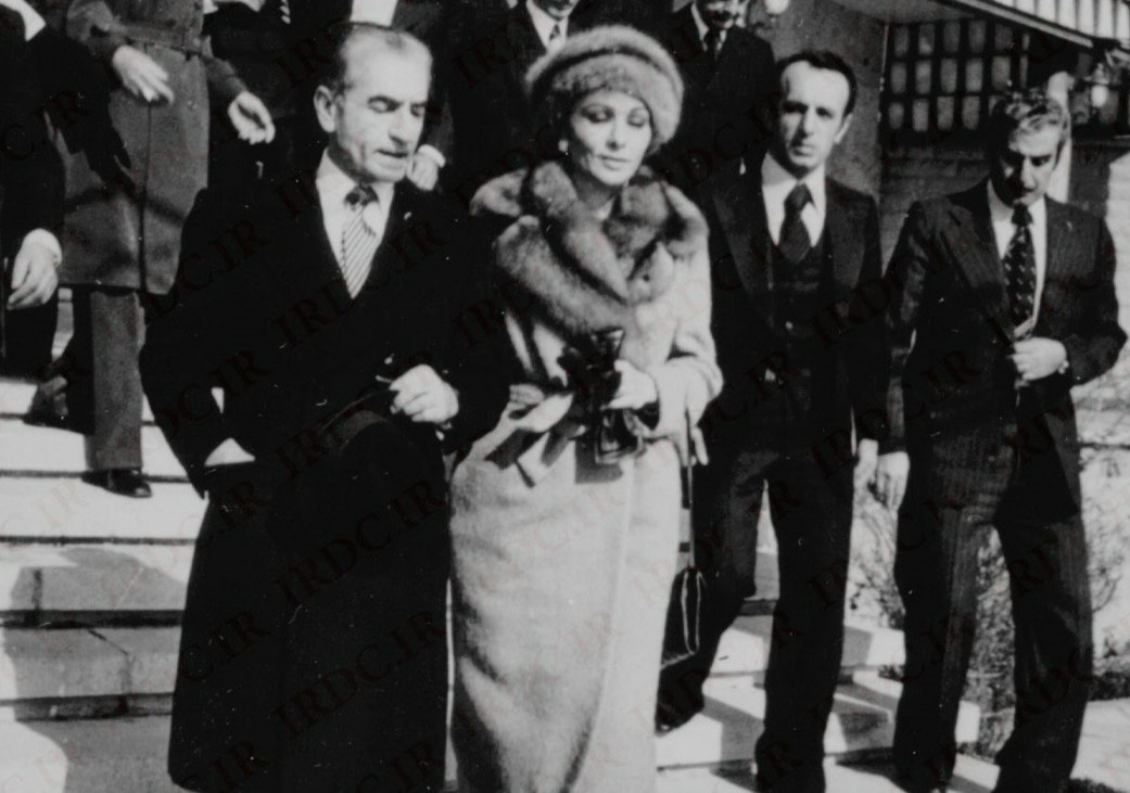 Thao chay khoi Iran hinh anh