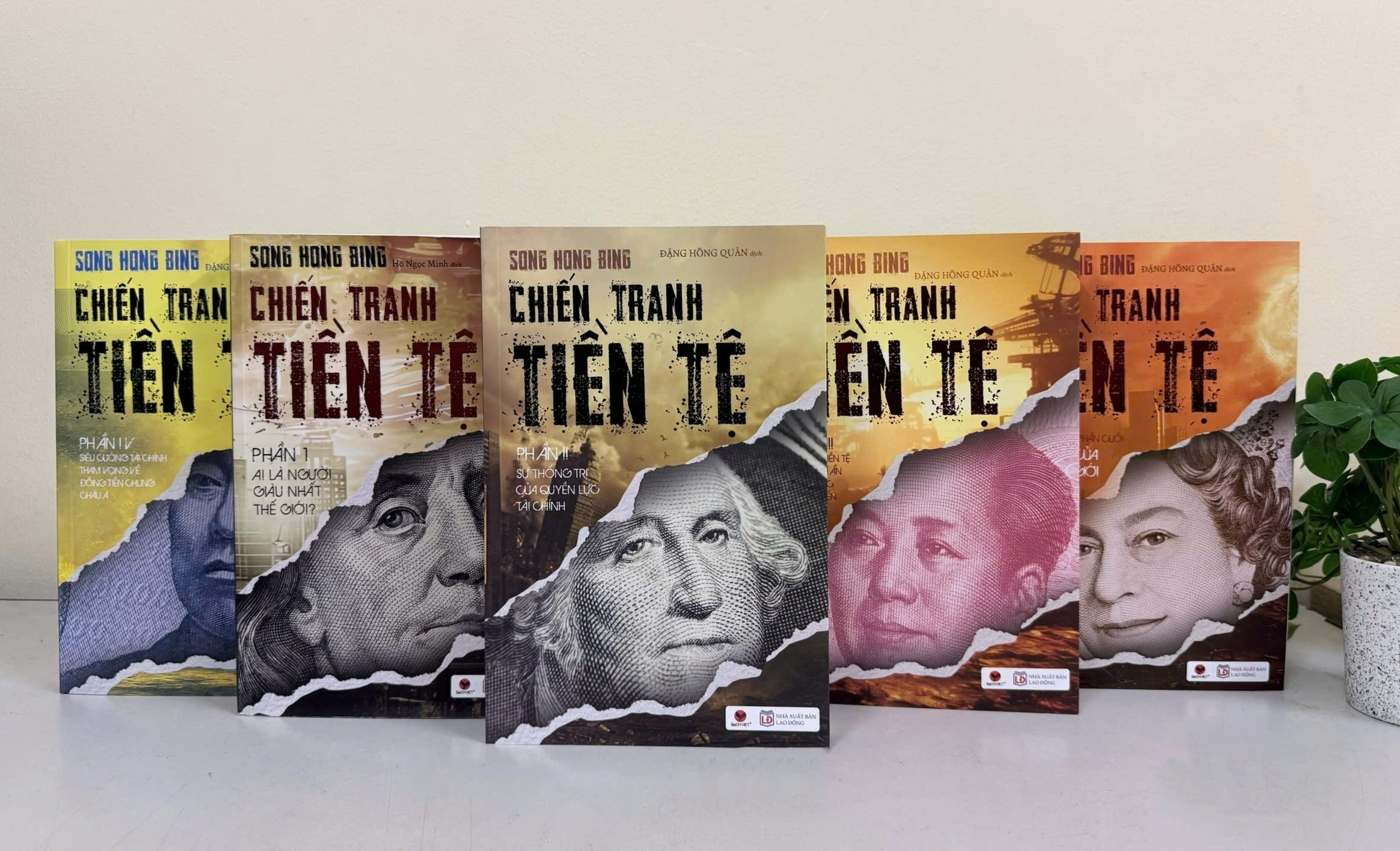 Vang, bac va quyen luc: Su that an giau trong 'Chien tranh tien te' hinh anh