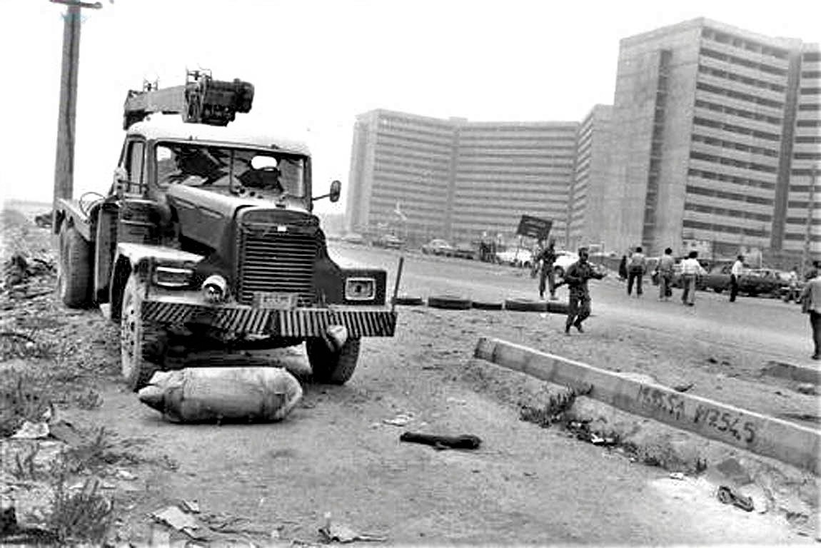 Cuoc chien kiem soat Vung Vinh hinh anh