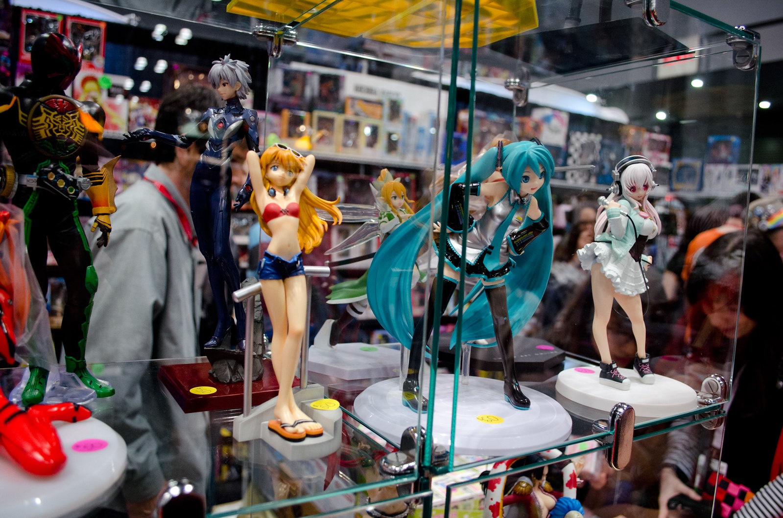 gen Z,  suu tam anime,  thi truong anime,  the bai,  tranh,  anh anh 2