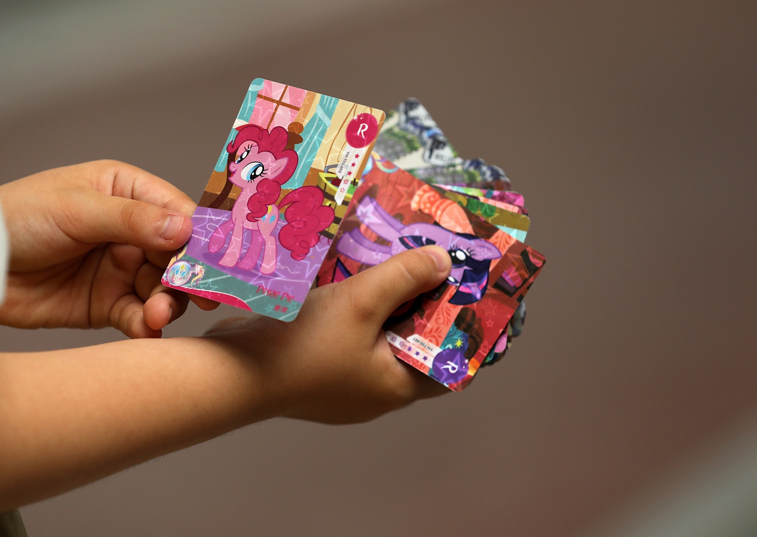 gen Z,  suu tam anime,  thi truong anime,  the bai,  tranh,  anh anh 1