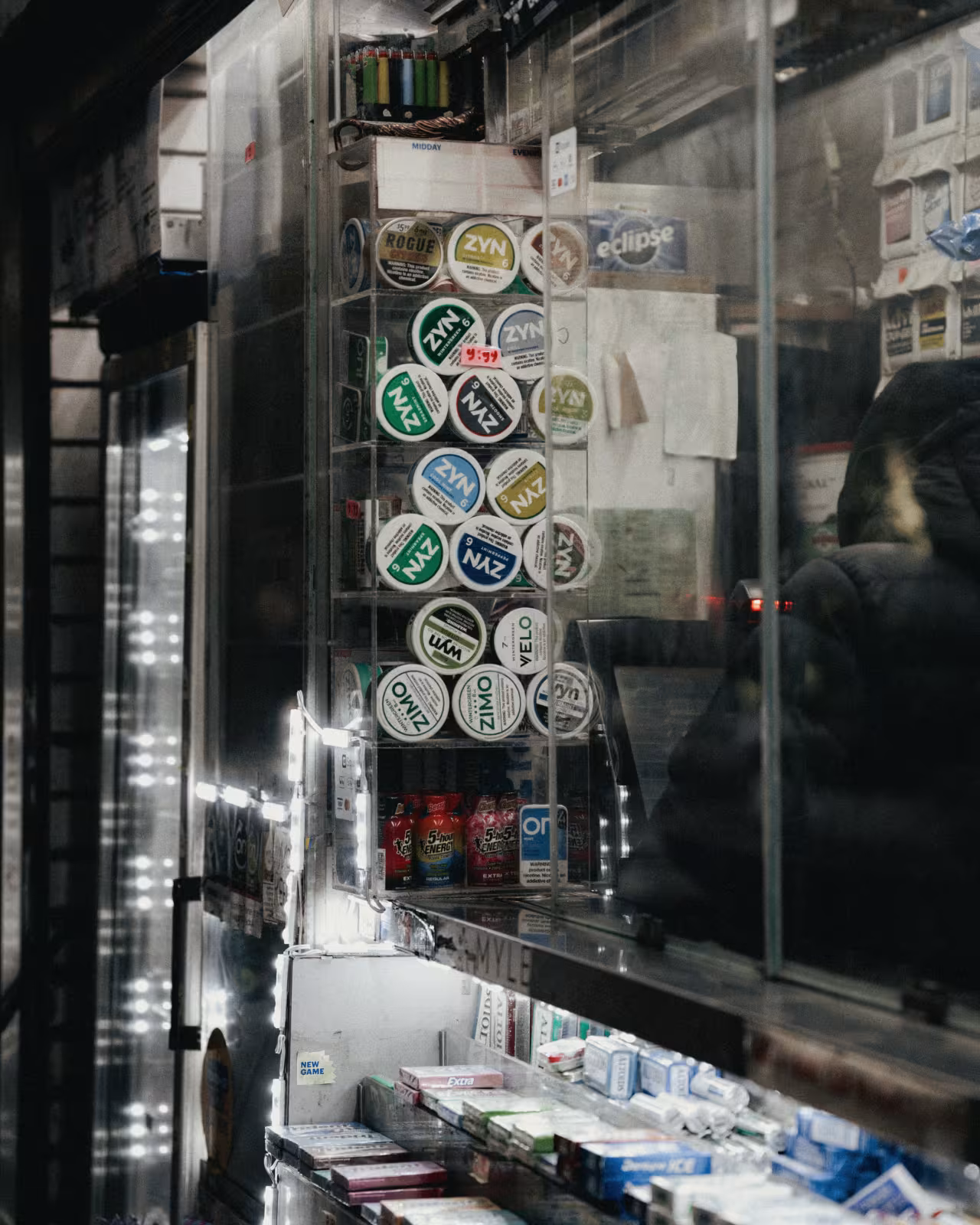 thuoc kich thich,  cong cu sinh ton,  ap luc cong viec,  nhan vien tai chinh,  nhan vien ngan hang,  ADHD la gi,  wall street new york anh 5