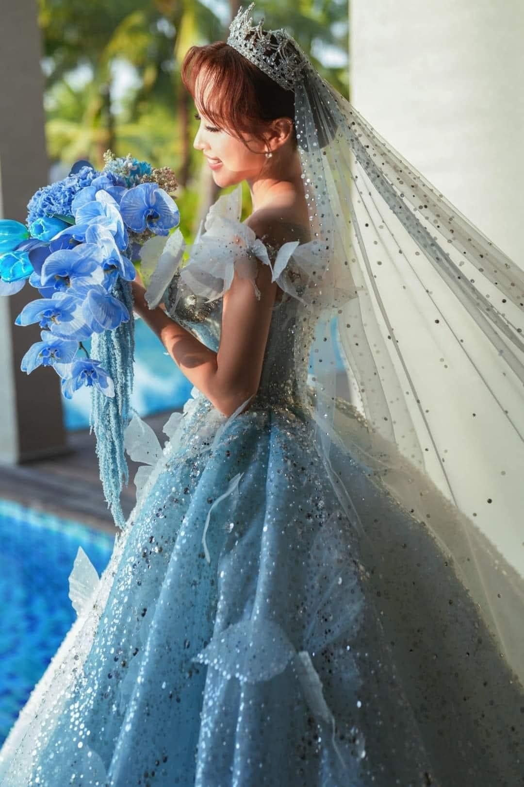 Mẫu váy cưới ấn tượng