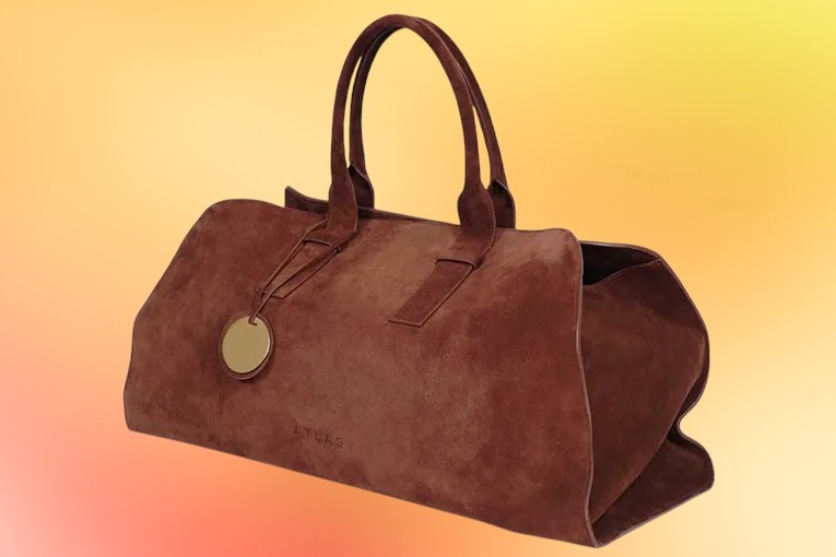 Golden_Globes_Bag_Lead_Photoroom_1_.jpg