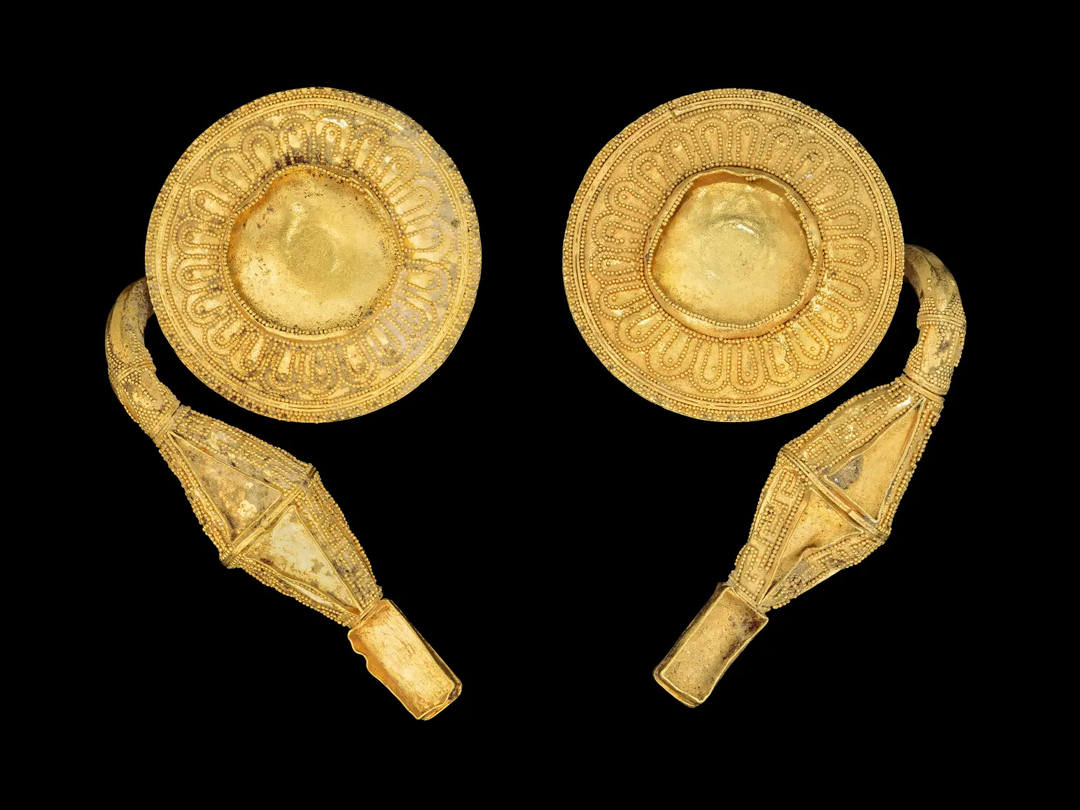 antiquities_new_york_february_2025_97209045.jpg