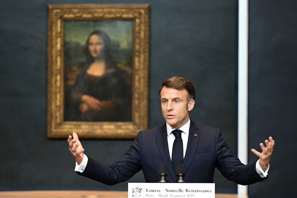 Mona Lisa, Bảo tàng Louvre, Tổng thống Pháp, Emmanuel Macron, cải tạo bảo tàng, Salle des États, Cour Carrée, Leonardo da Vinci ảnh 1 Mona Lisa, Bao tang Louvre, Tong thong Phap, Emmanuel Macron, cai tao bao tang, Salle des Etats, Cour Carree, Leonardo da Vinci anh 1