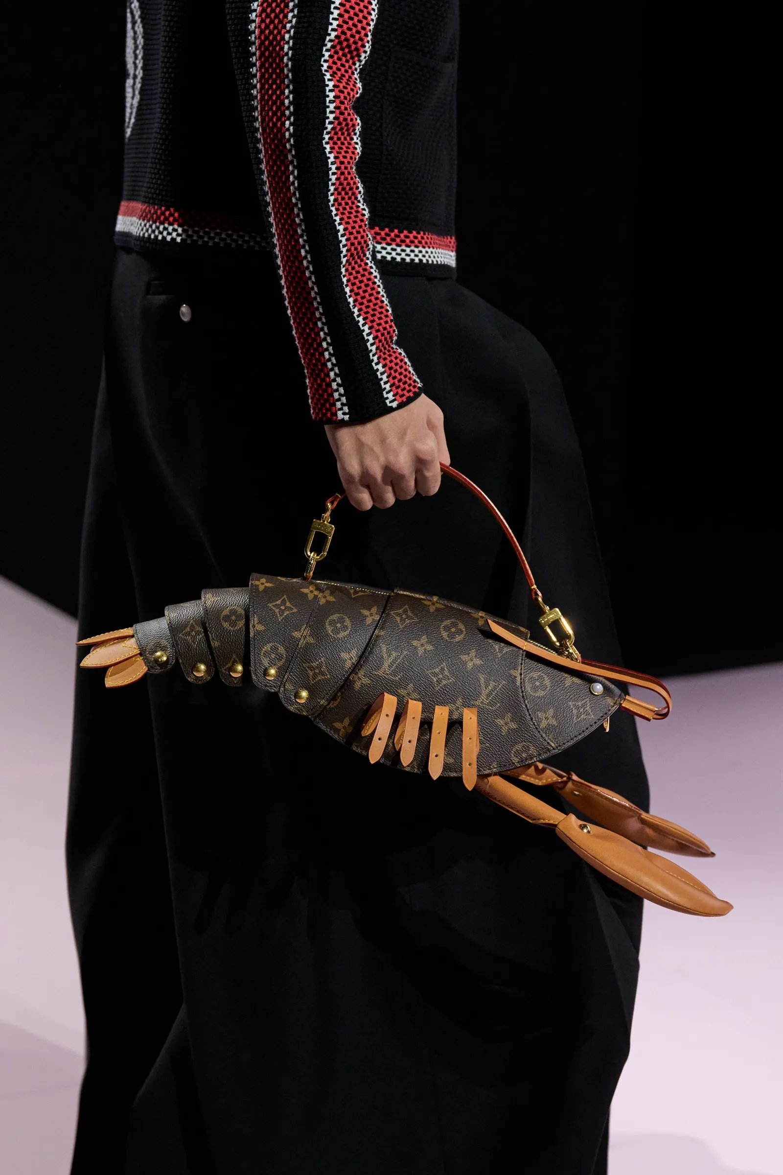 00126_louis_vuitton_fall_2025_me.jpg