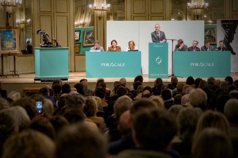 The Age of Maturity,  L'Age Mur,  Camille Claudel,  Auguste Rodin,  Philocale,  nha dau gia Phap,  buc tuong dong,  tac pham that lac,  nu dieu khac gia,  dieu khac gia Phap,  bao tang phap,  3, 8 trieu USD,  ban dau gia anh 1