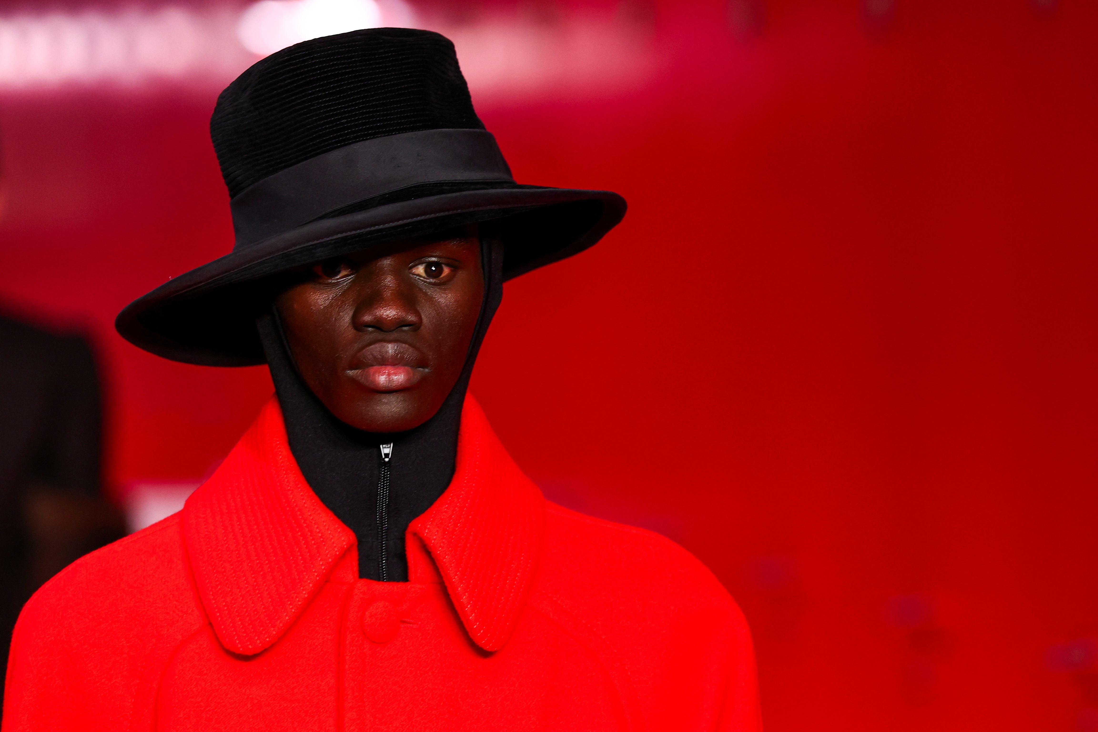 2025_03_09T164600Z_121757446_RC2Q9DATWYK9_RTRMADP_3_FASHION_PARIS_VALENTINO.JPG