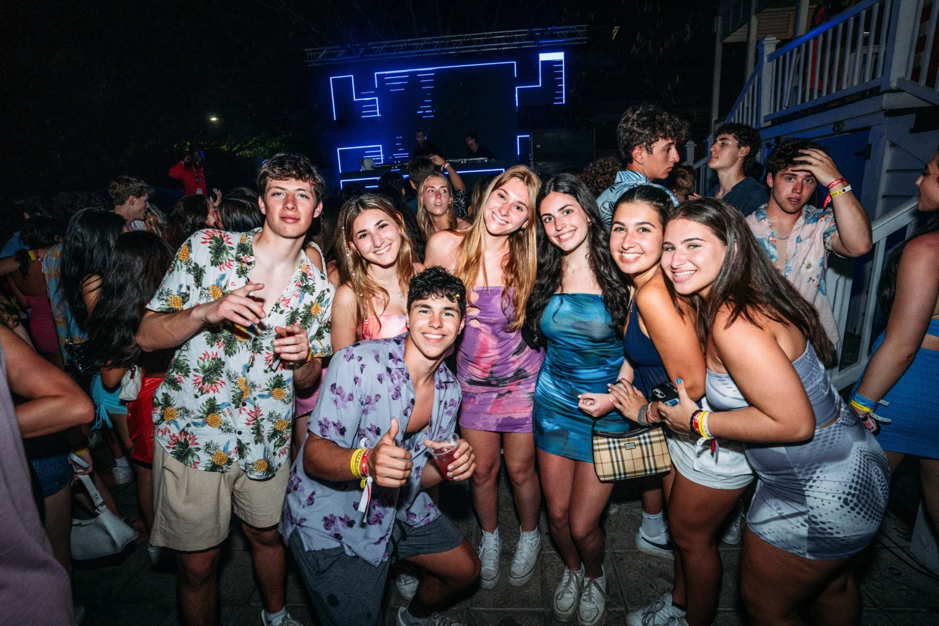 rich kid,  con nhà giàu,  học sinh trung học,  kỳ nghỉ xuân,  đảo thiên đường,  Paradise Island,  Atlantis Bahamas,  nghỉ dưỡng,  trường tư thục,  tiệc con nhà giàu,  giới thượng lưu,   ảnh 15 rich kid,  con nha giau,  hoc sinh trung hoc,  ky nghi xuan,  dao thien duong,  Paradise Island,  Atlantis Bahamas,  nghi duong,  truong tu thuc,  tiec con nha giau,  gioi thuong luu, anh 15