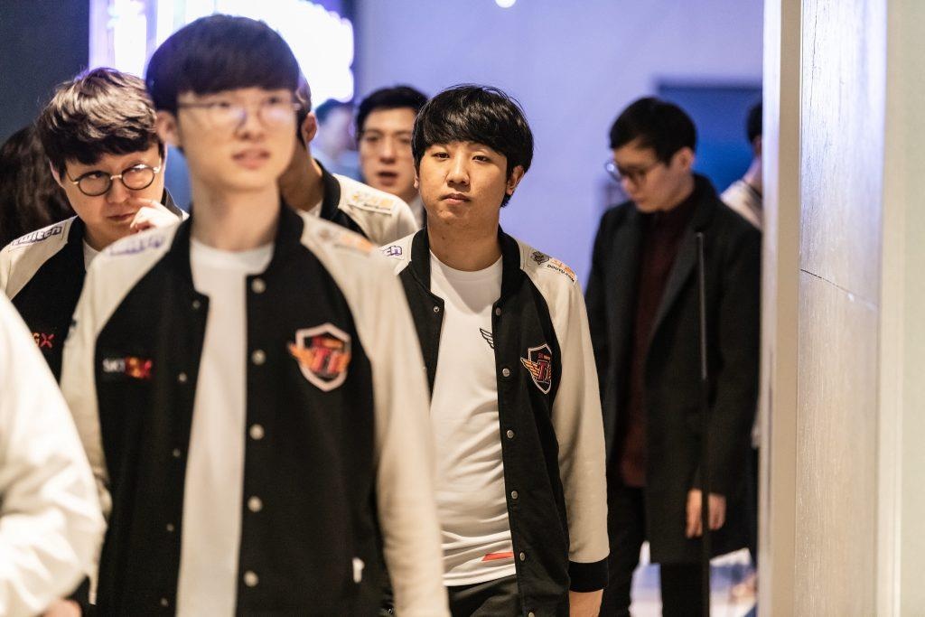 Khan, Doublelift huong toi Viet Nam de tim danh hieu quoc te dau tien hinh anh