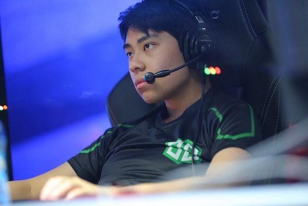 'Trieu phu USD' goc Viet 20 tuoi vua vo dich the gioi Dota 2 la ai? hinh anh
