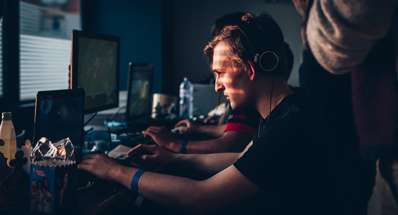 bằng đại học esports thể thao điện tử ảnh 1 bang dai hoc esports the thao dien tu anh 1