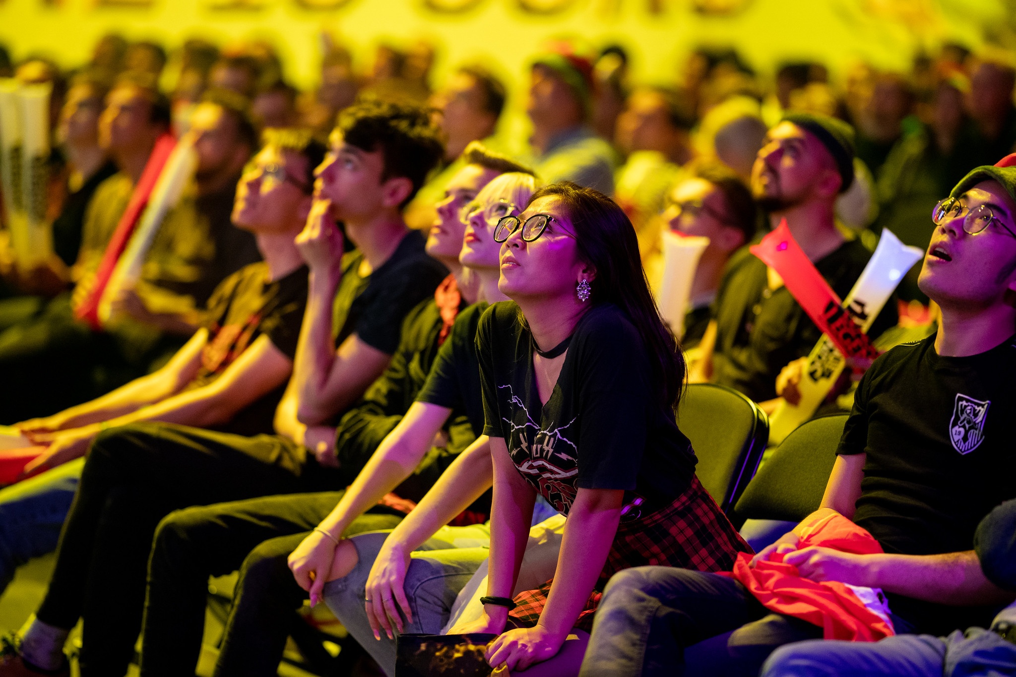 fan gam xuat hien tai cktg anh 2