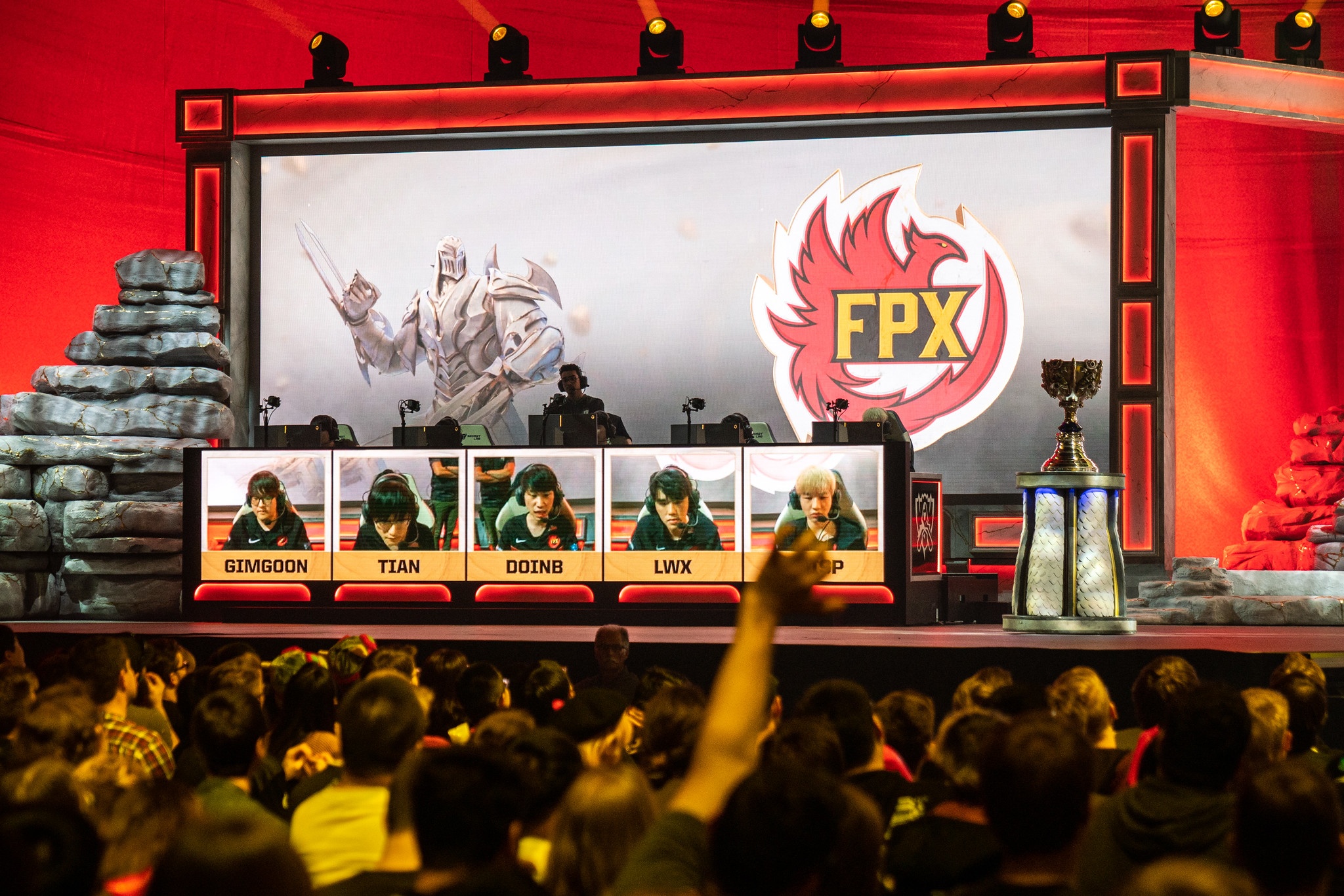 GAM thua FunPlus Phoenix ảnh 2 GAM thua FunPlus Phoenix anh 2