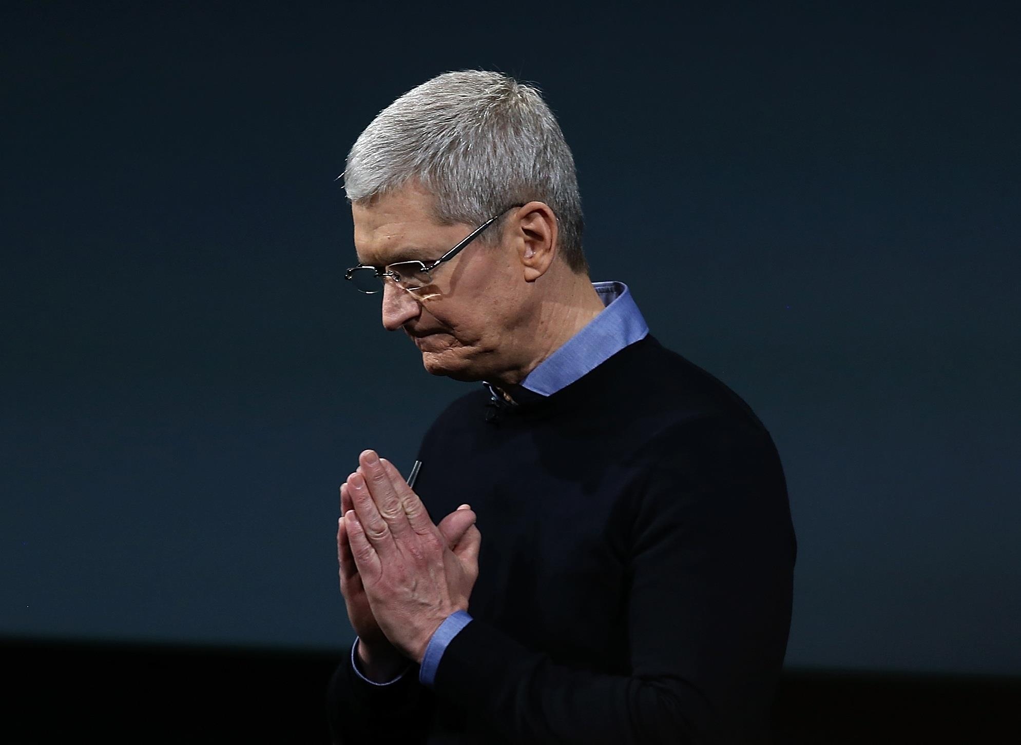 Diem danh cac dai gia gop tien phuc dung Nha tho Duc Ba bi chay hinh anh