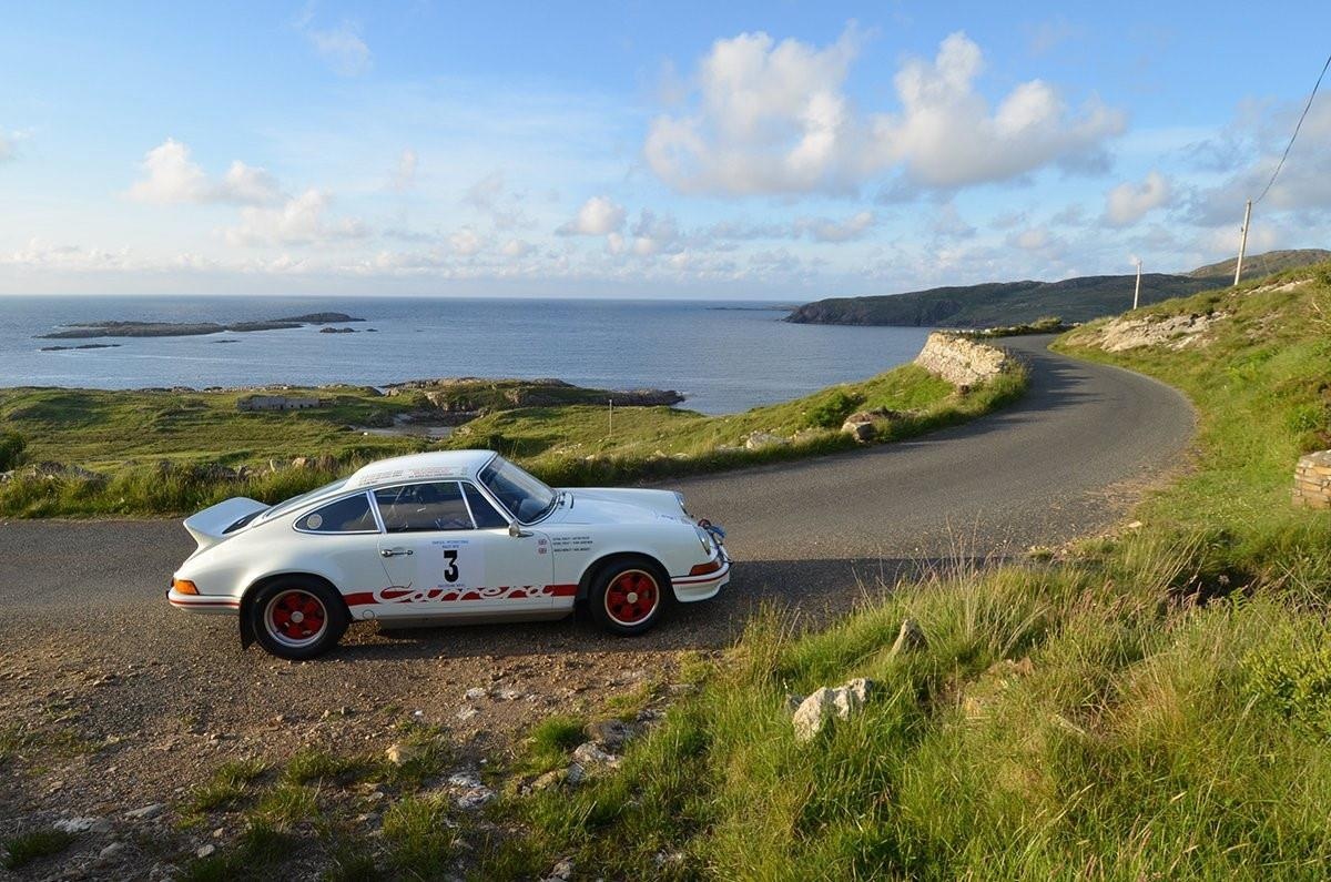 Choang ngop can biet thu xay trong 7 nam cua Bill Gates anh 12