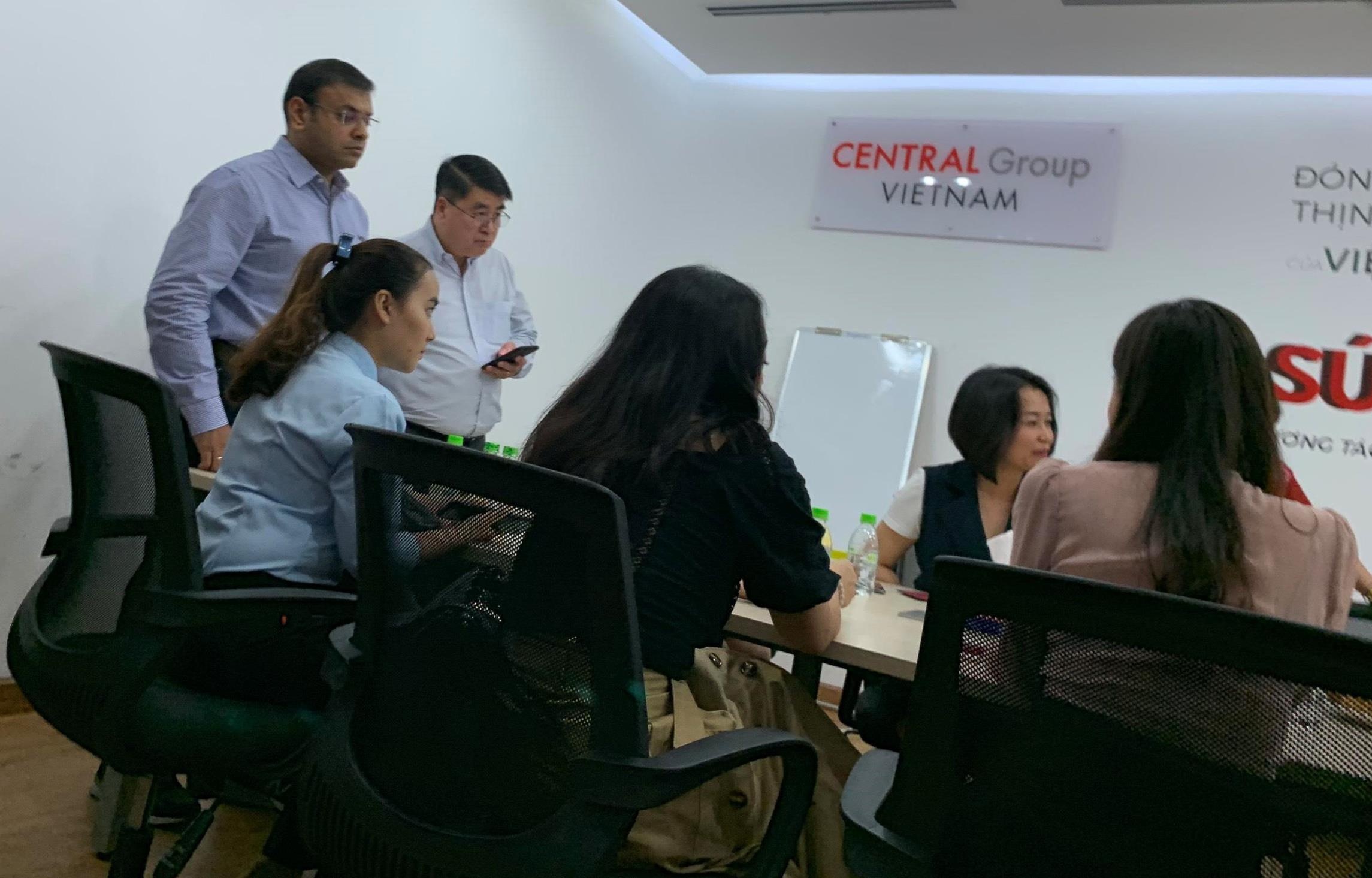 Big C hua nhap lai hang may mac Viet tu 50 doi tac hom nay hinh anh