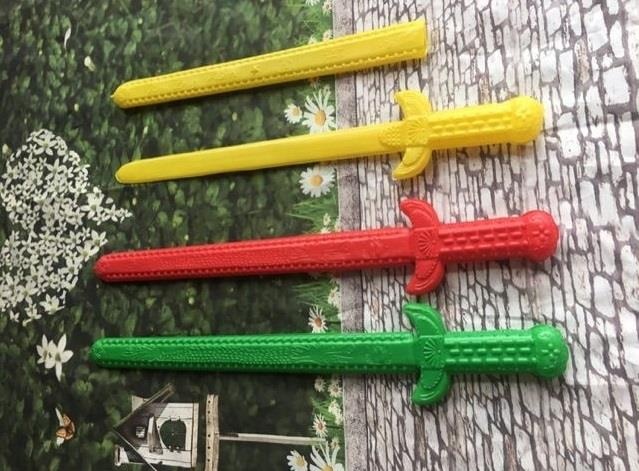 Thu giu hang tram kiem nhua, sung nhua truoc Tet Trung thu hinh anh