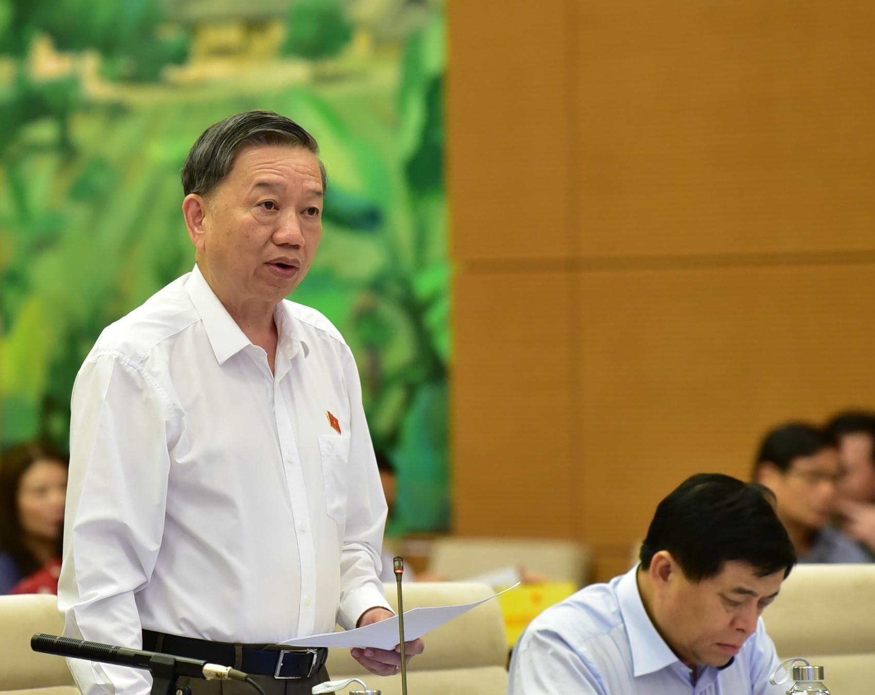 Chưa phát hiện đối tượng bảo kê tín dụng đen trong ngành công an ảnh 1 Chua phat hien doi tuong bao ke tin dung den trong nganh cong an anh 1