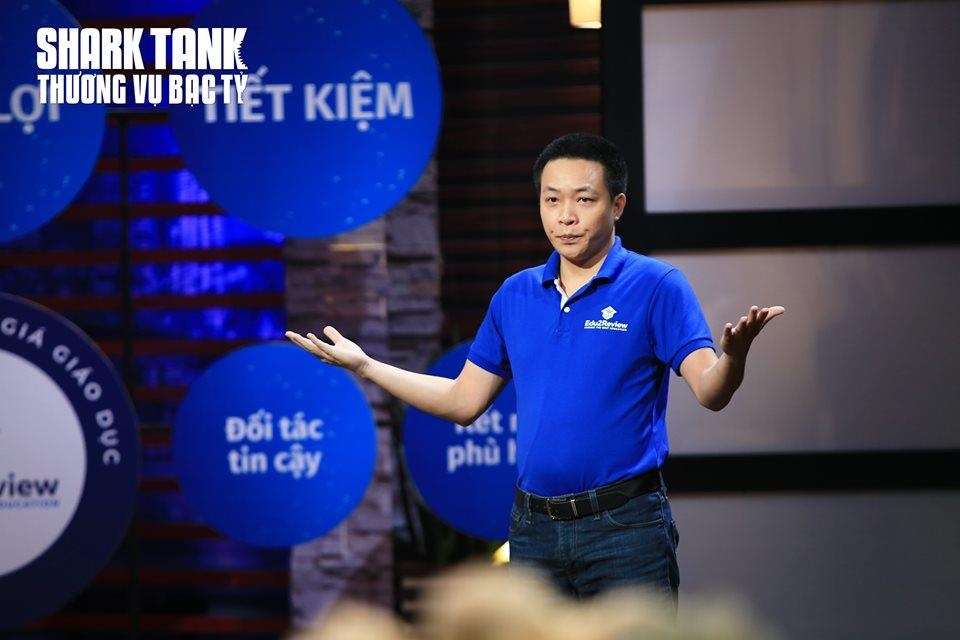 Hai Shark tranh đầu tư cho CEO từng ‘hốt phân chó, đạp xe giao báo’ ảnh 1 Hai Shark tranh dau tu cho CEO tung ‘hot phan cho, dap xe giao bao’ anh 1