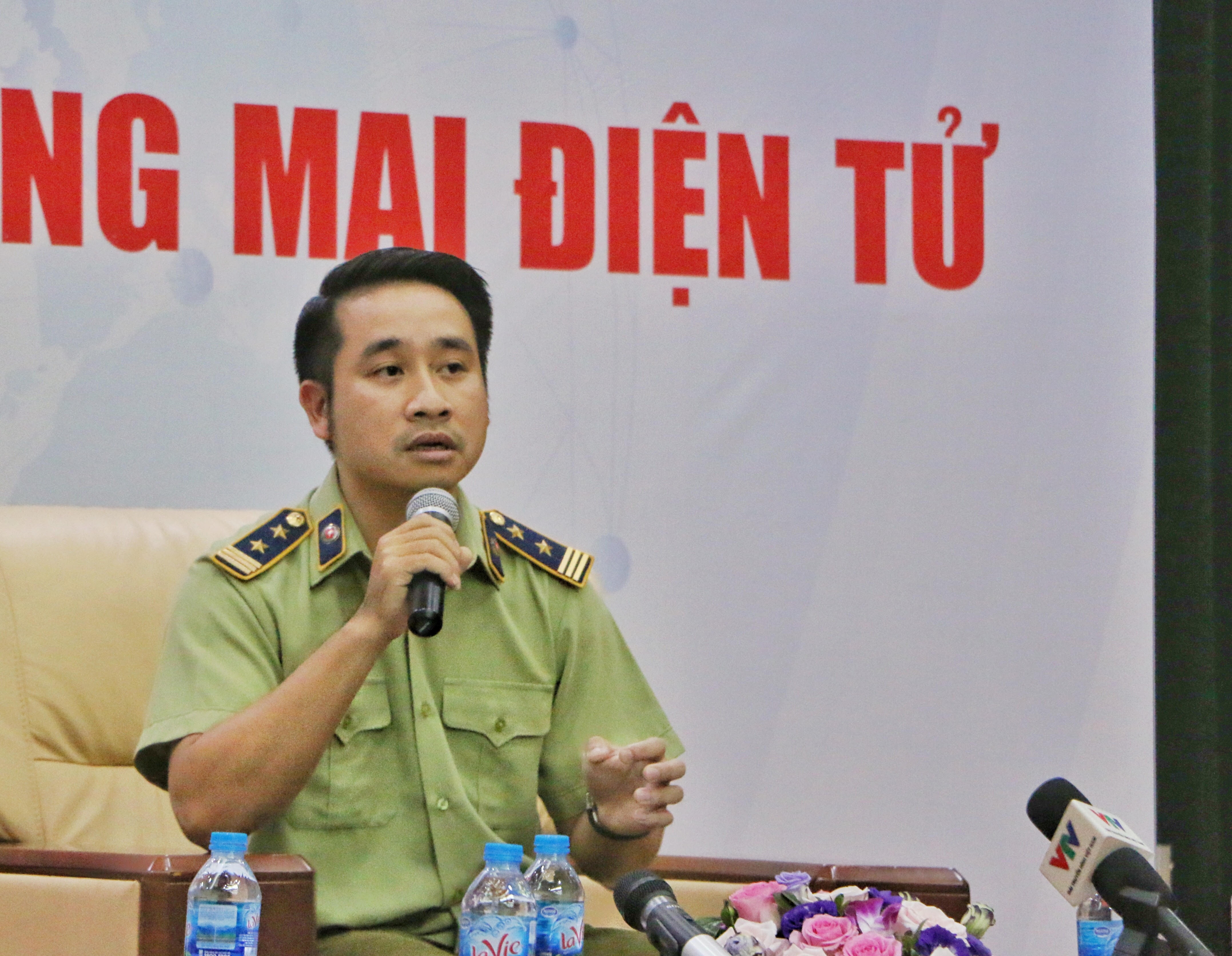 Đối tượng rao bán cả cần sa, ngà voi trên sàn TMĐT ảnh 2 Doi tuong rao ban ca can sa, nga voi tren san TMDT anh 2