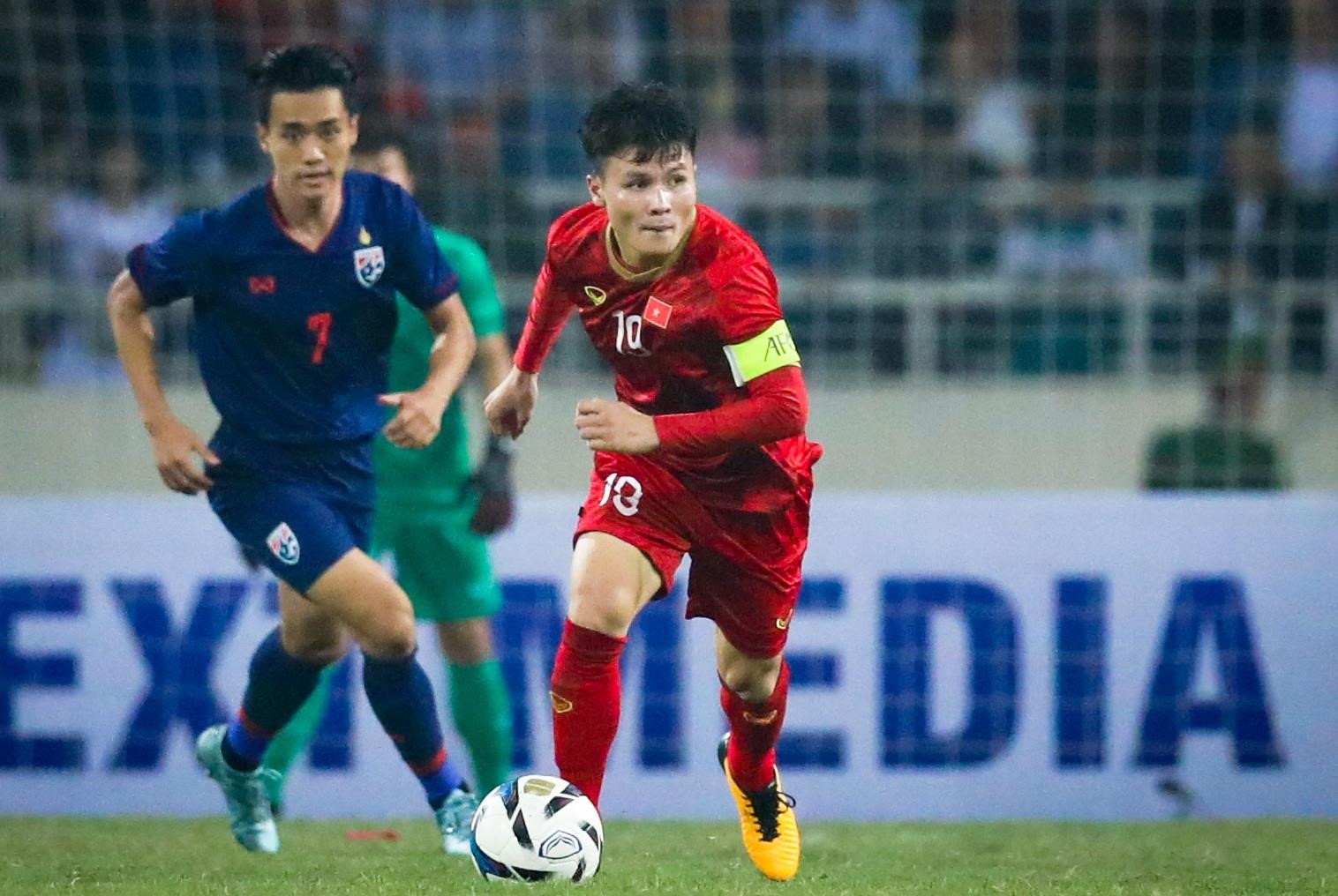 Người hâm mộ được xem trận Indonesia vs Việt Nam trên TV ảnh 1 Nguoi ham mo duoc xem tran Indonesia vs Viet Nam tren TV anh 1