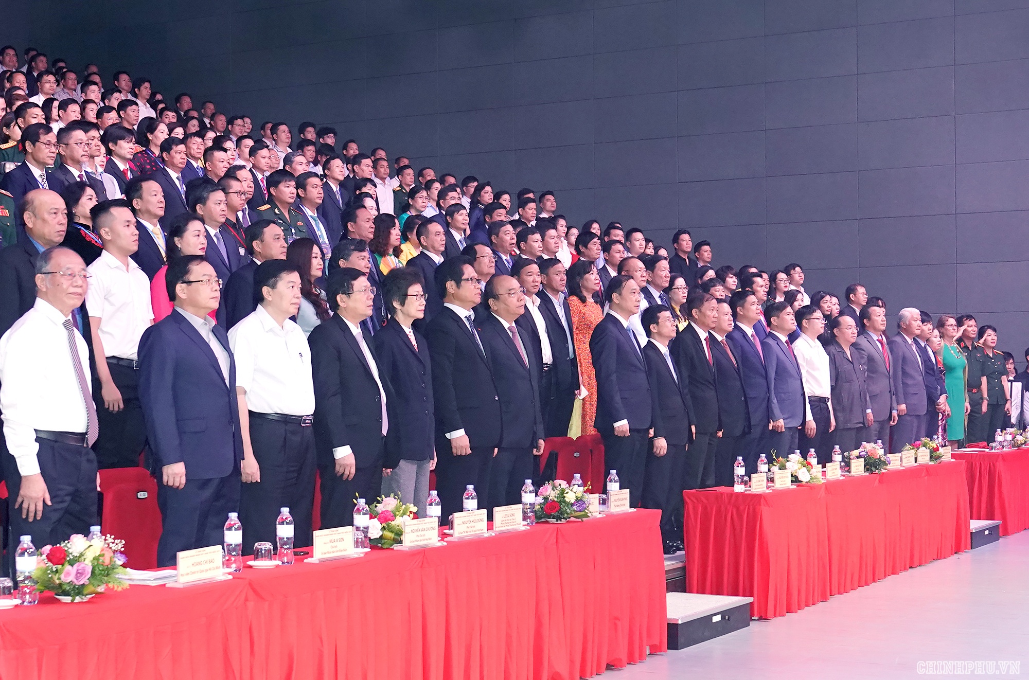 Chung ta can mot the he doanh nhan va cac nha cong nghiep dan toc hung manh anh 1