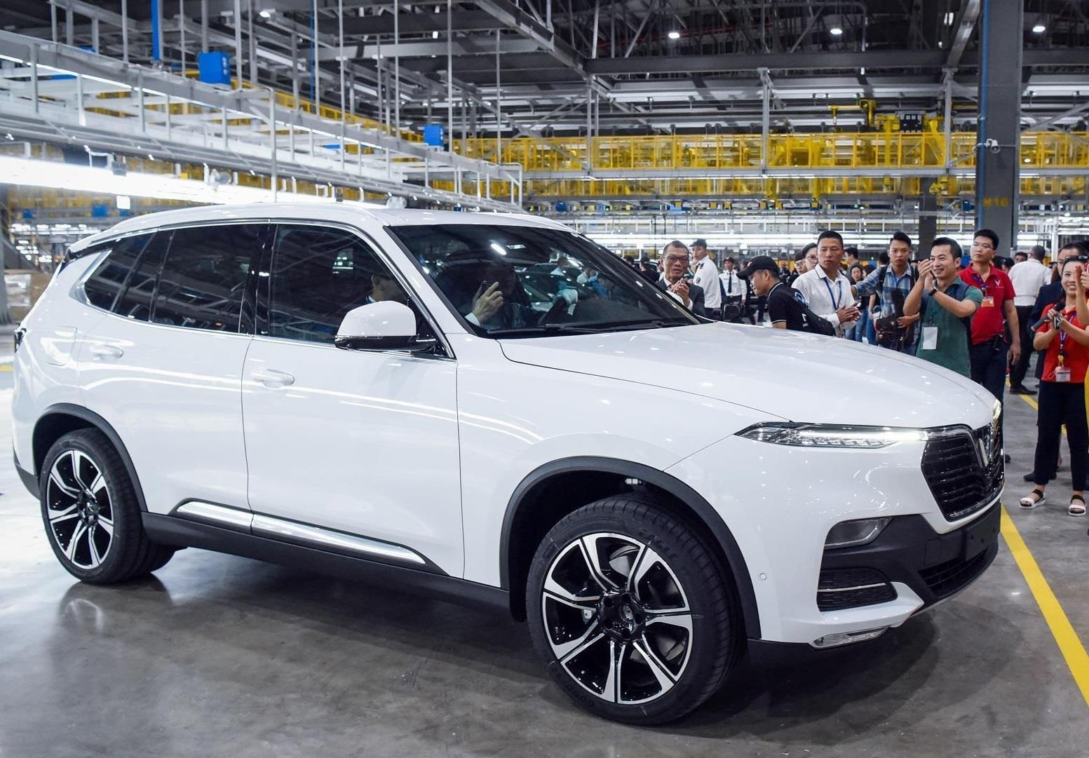 VinFast lai tang gia xe hinh anh