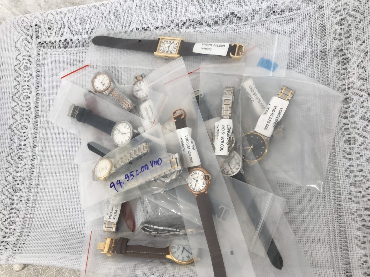 dong ho thuy si gia mao anh 1